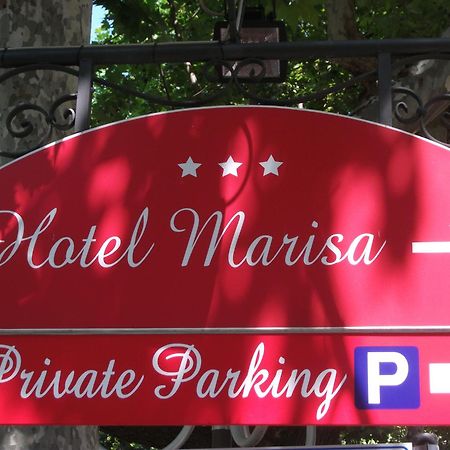 Hotel Marisa Албенга Екстериор снимка