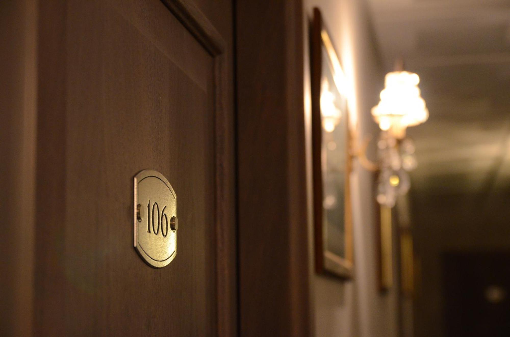 Hotel Marisa Албенга Екстериор снимка
